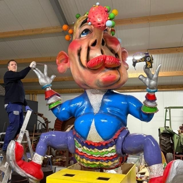 Carnaval optocht pop doe een leuk bod!, Ophalen, Jongen of Meisje