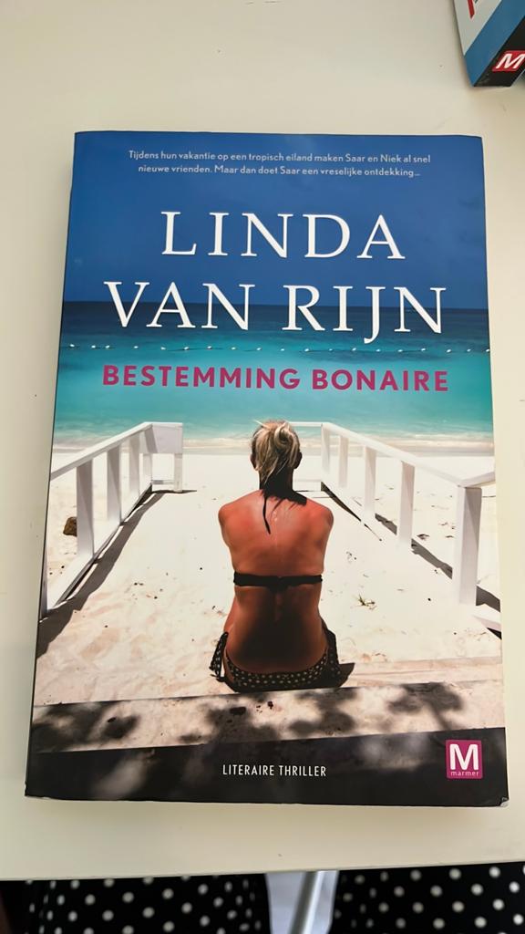 Linda van Rijn - Bestemming Bonaire, Ophalen of Verzenden, Zo goed als nieuw, Linda van Rijn
