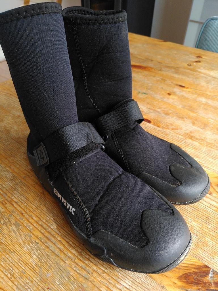 Mystic waterschoenen / kite surf schoenen maat 38/39, Geen board, Ophalen of Verzenden, 4 m² of minder, Kiteboard