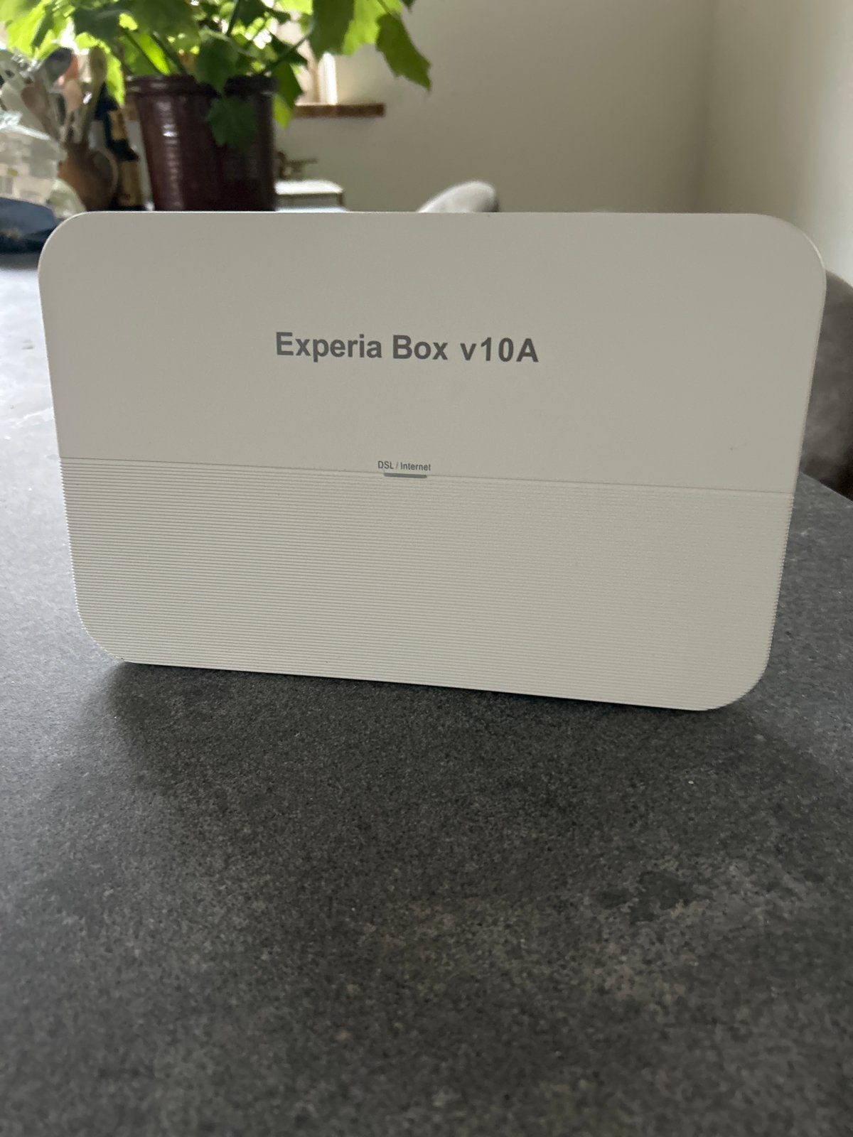 Experia Box v10A Router/Modem, Ophalen of Verzenden, Gebruikt, Router met modem