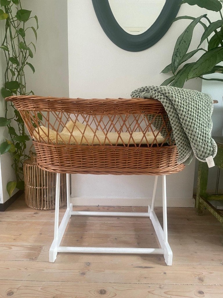 Vintage rotan wiegje. Mozes wiegje!, Kinderen en Baby's, Babywiegjes en Ledikanten, Ophalen of Verzenden, Gebruikt, Wieg