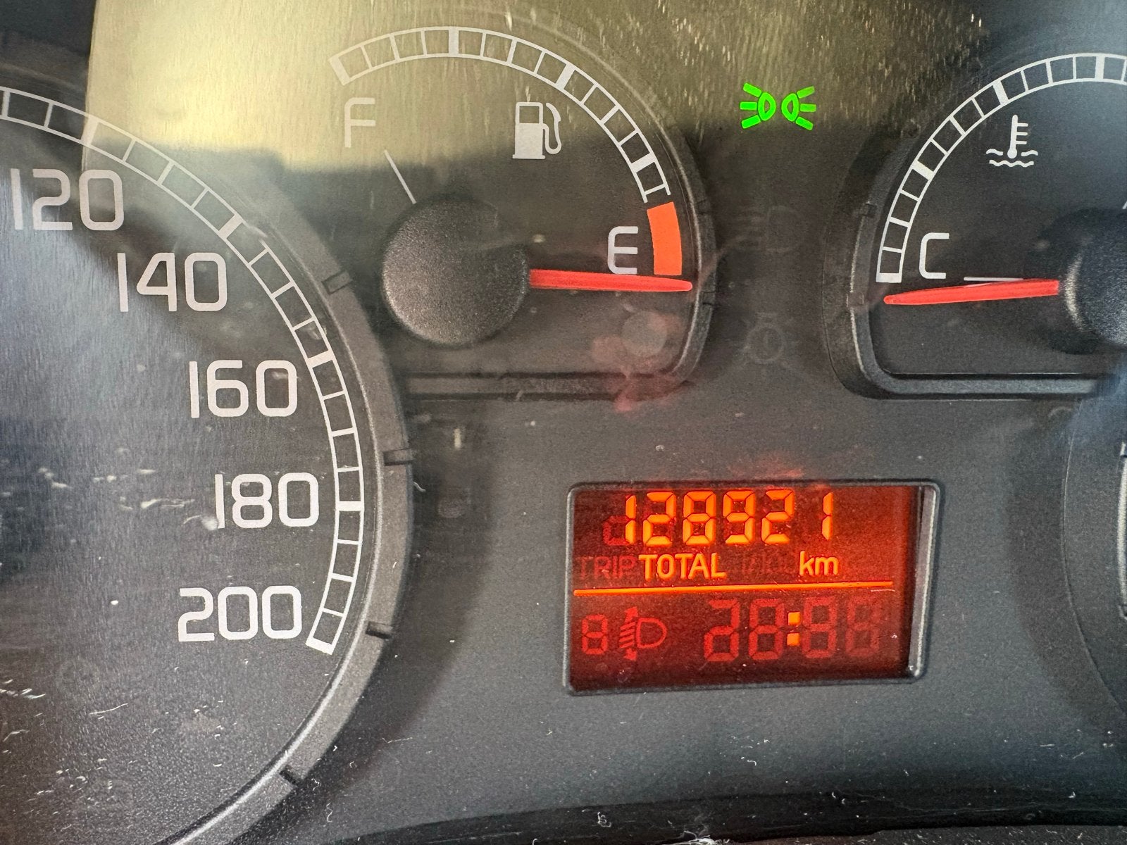 Fiat Punto 1.2 3DR 2004 Groen, Auto's, Voorwielaandrijving, 4 cilinders, 400 kg, Origineel Nederlands