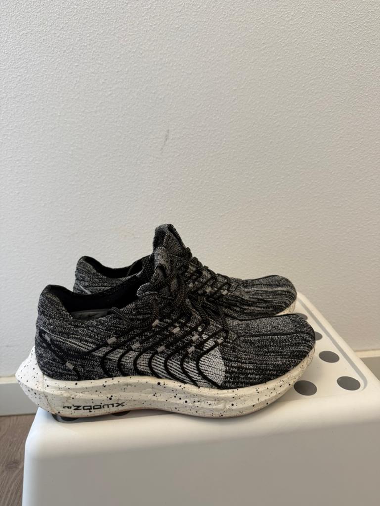 Nike Pegasus Turbo 39, Sport en Fitness, Loopsport en Atletiek, Ophalen of Verzenden, Zo goed als nieuw, Hardloopschoenen, Nike
