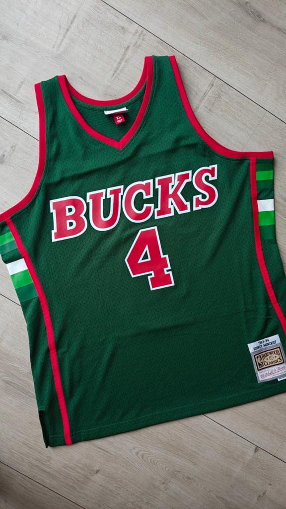 Sidney Moncrief Milwaukee Bucks #4 1983-84 NBA jersey, Sport en Fitness, Basketbal, Ophalen of Verzenden, Kleding