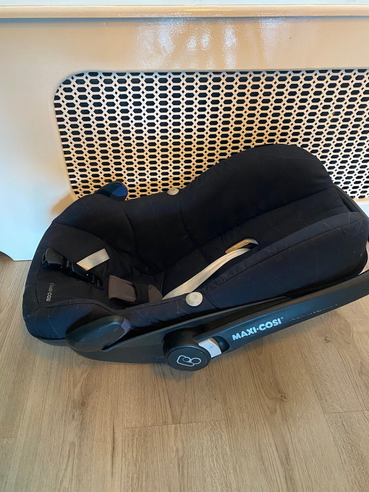 Maxi-Cosi autostoel - Makkelijk in gebruik en goede staat, Ophalen, 0 t/m 13 kg, Maxi-Cosi, Gebruikt