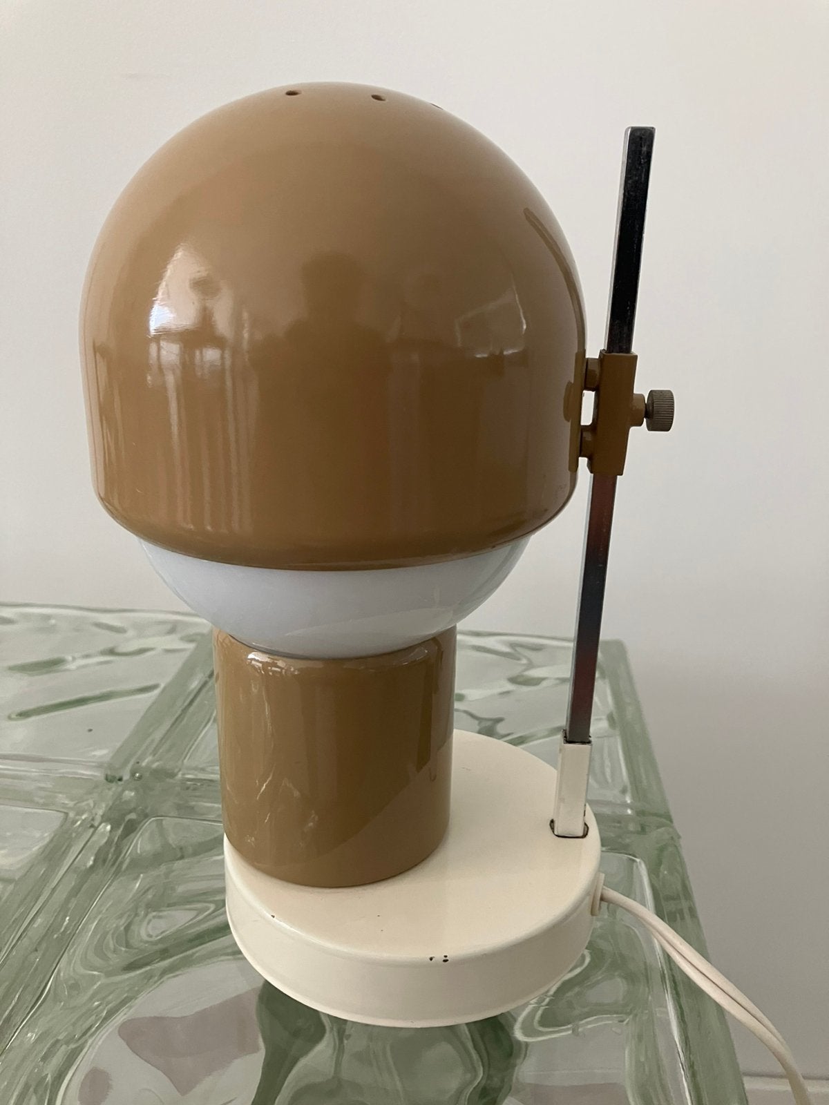 Zeldzaam Italiaans Space Age lampje door GCME Pistoia, Beige, Overige merken, Vintage, 26 cm