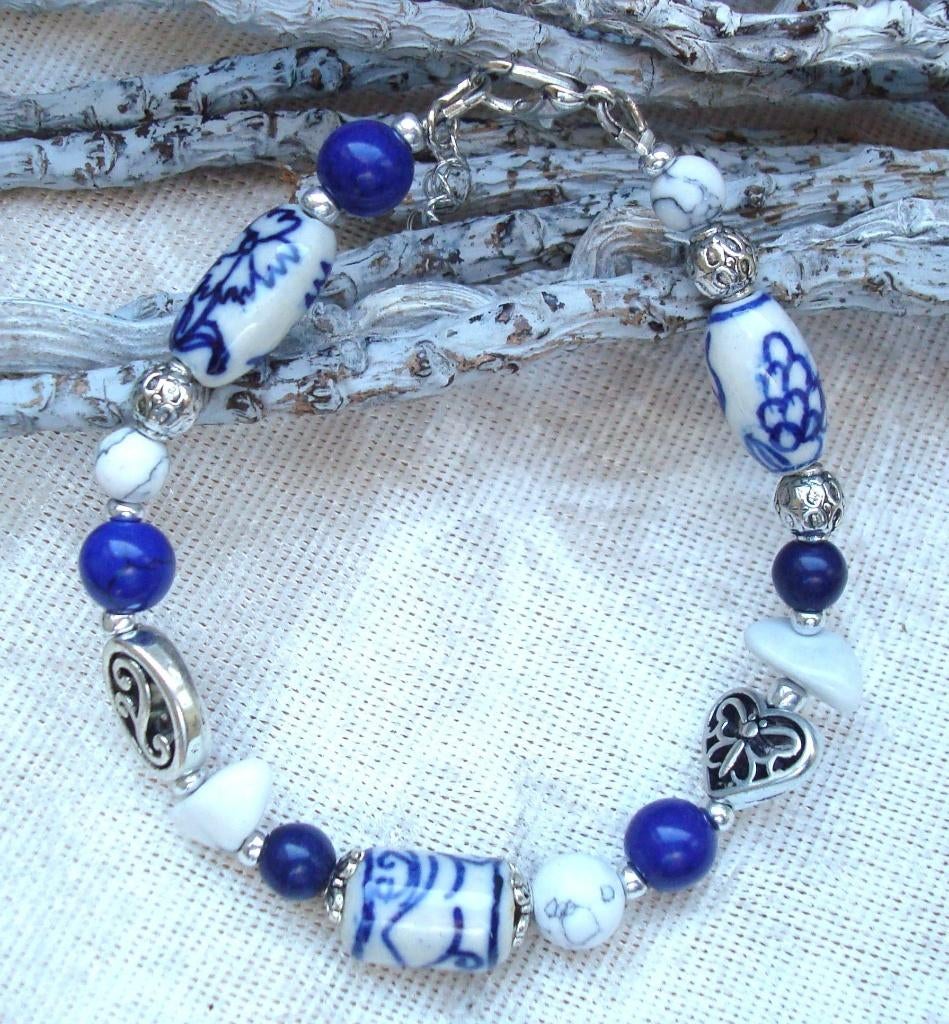 Armband van howliet en Delftsblauwe kralen, Info.adorabeads@gmail.com, Adorabeads, Staal, Blauw