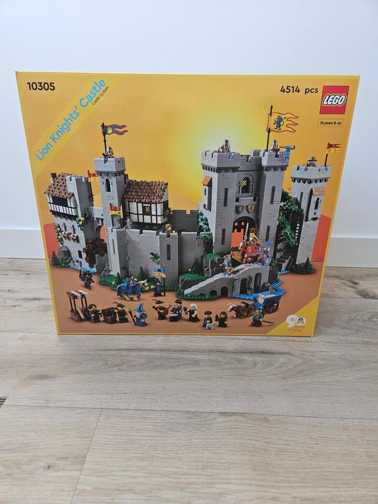 Lego 10305 Lion Knights Castle NIEUW, Kinderen en Baby's, Ophalen of Verzenden, Nieuw