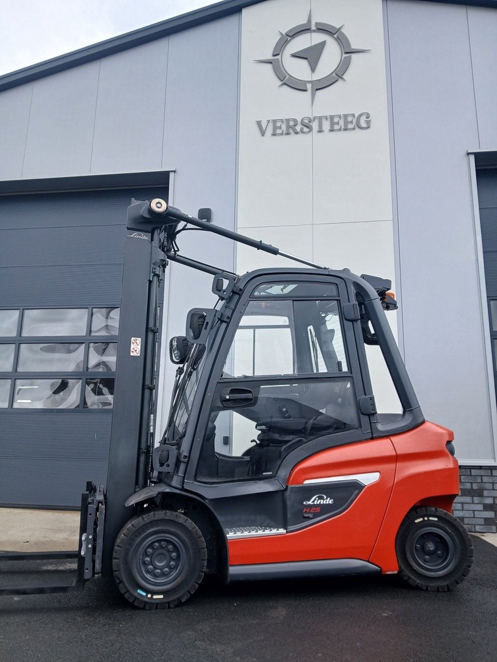 Linde H25D BJ2020 met sideshift en vorkenversteller, Linde, Diesel, Heftruck, Info@linde-mh.de