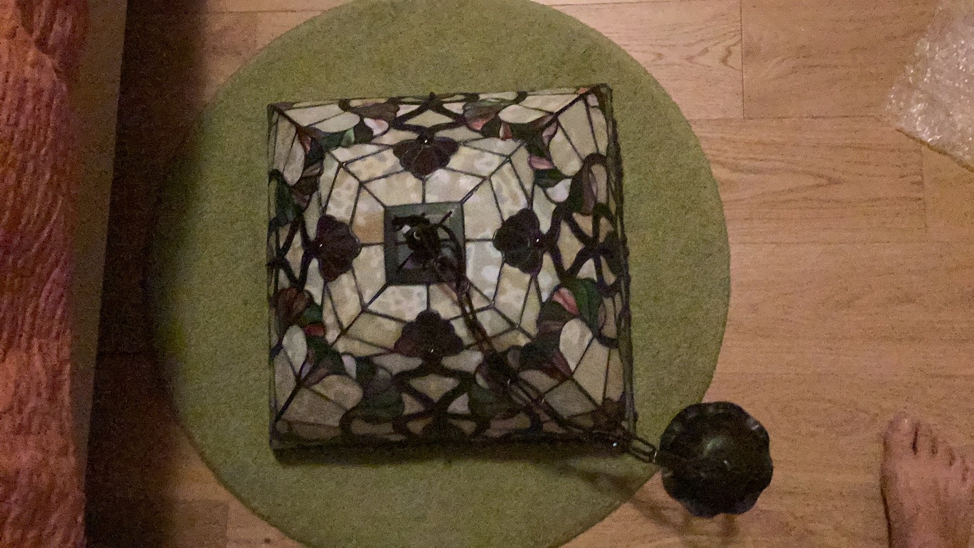 Tiffany lamp 40x 40 cm. 25 euro, Ophalen, Gebruikt, E27 (groot), Glas