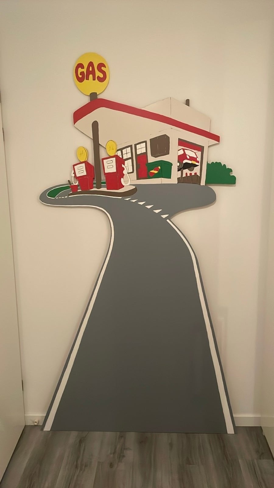 Tankstation wanddecoratie, Ophalen, Zo goed als nieuw, Jongen of Meisje