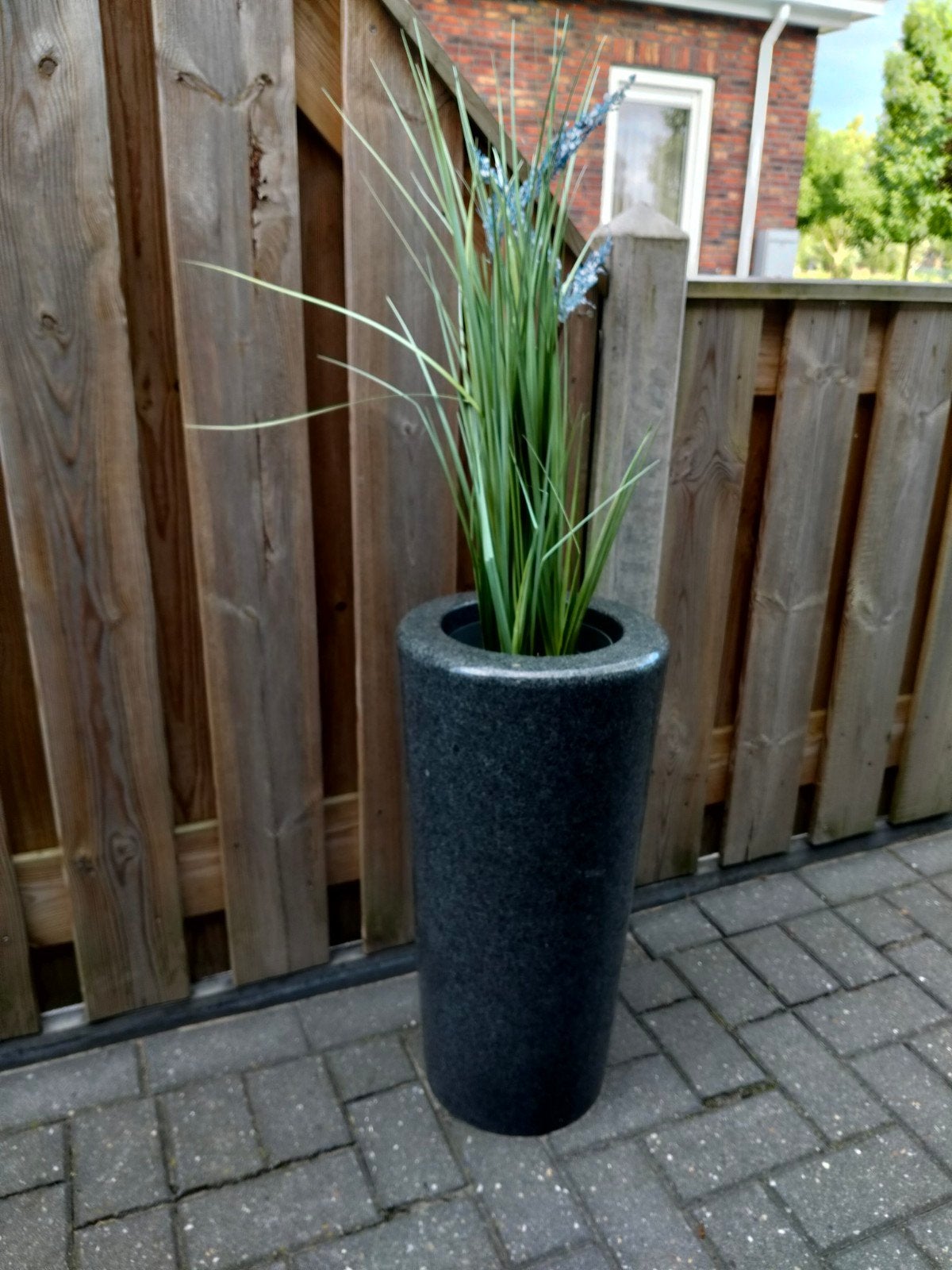 4 Grote granieten bloempotten, 60 cm hoog, Tuin en Terras, Bloempotten, Steen, Rond, Zo goed als nieuw, Balkon