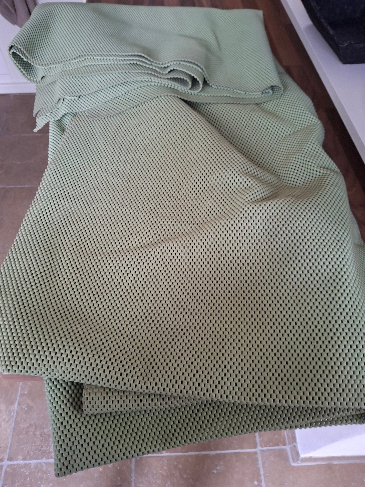 Antislip onderkleed 180x285 cm voor tapijt of vloerkleed, Gebruikt, 150 tot 200 cm, 200 cm of meer, Rechthoekig