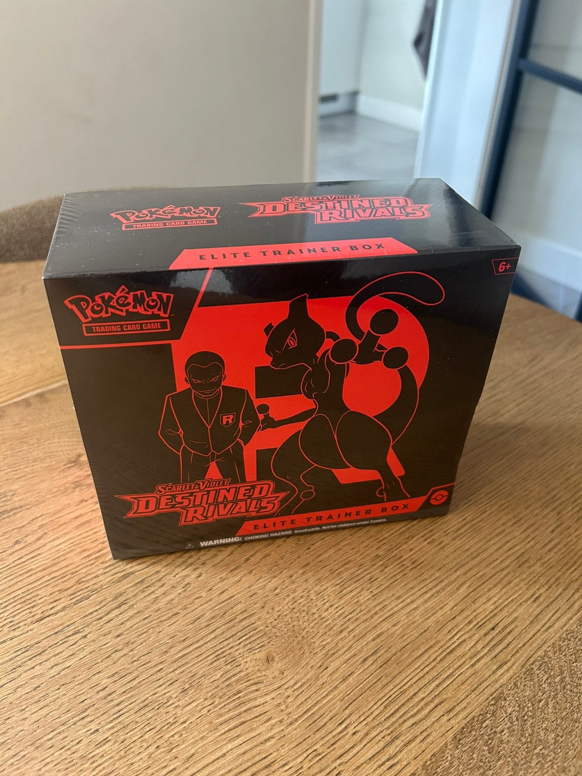 Pokemon Destined Rivals ETB - Sealed, Ophalen of Verzenden, Nieuw, Boosterbox, Foil