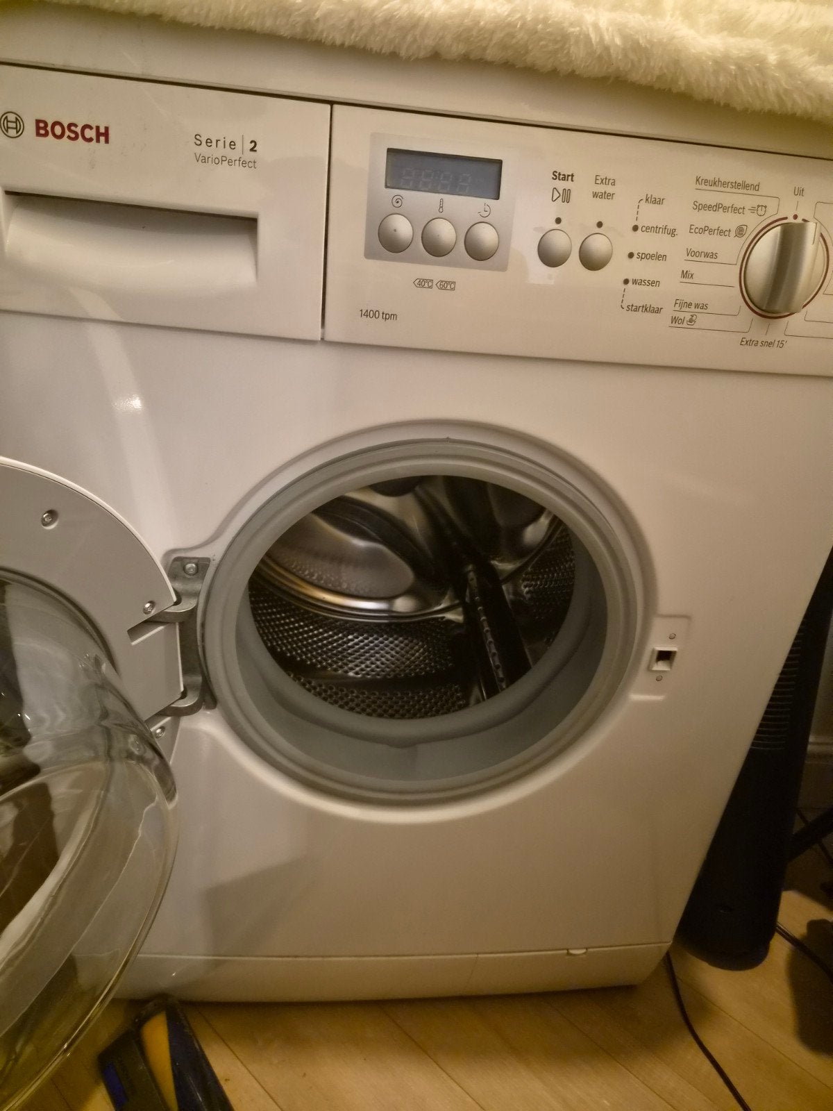 Bosch Serie 2 VarioPerfect Wasmachine 1400 tpm, Witgoed en Apparatuur, Wasmachines, Ophalen, Gebruikt, Voorlader, Kort programma