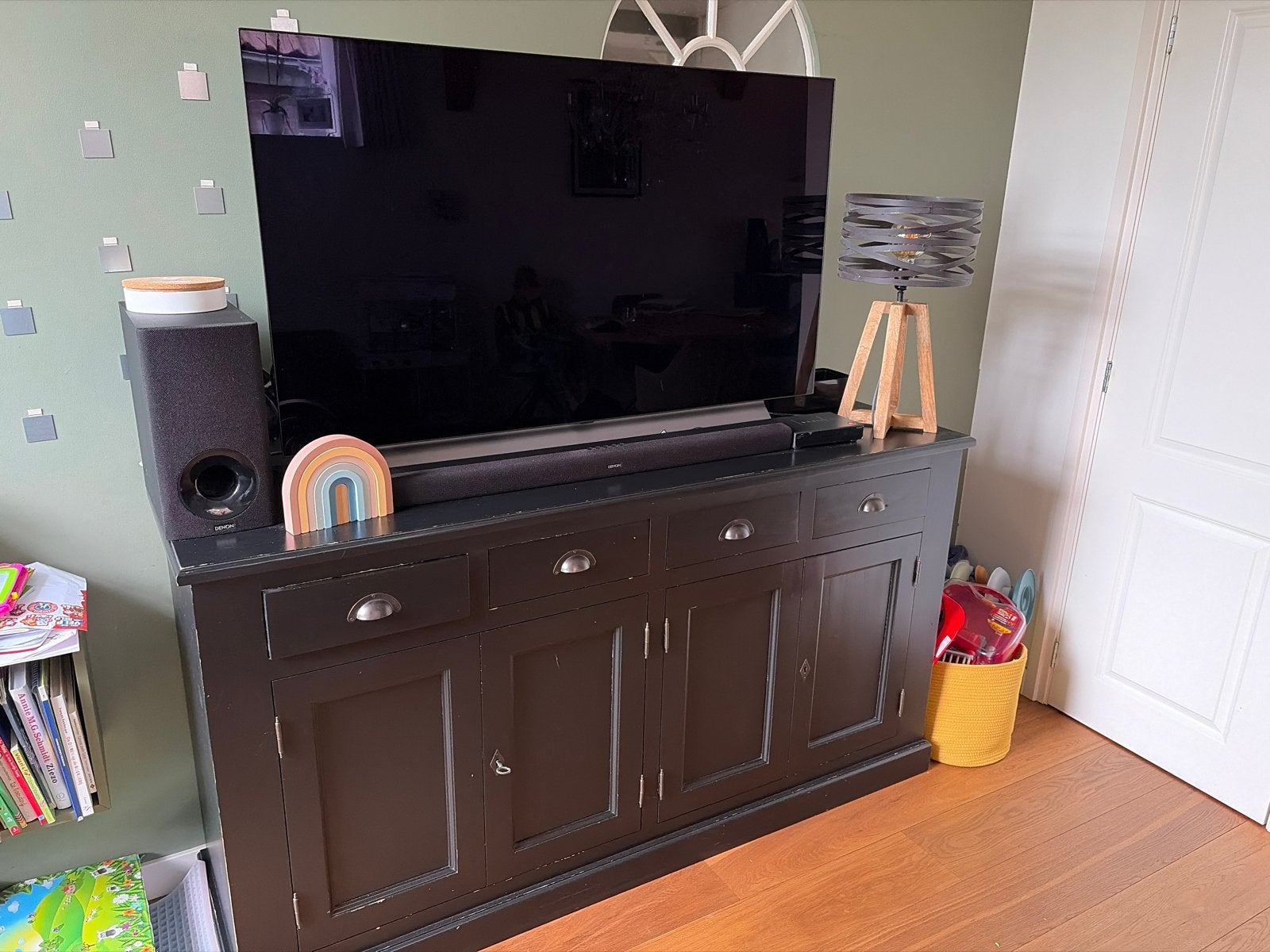 Zwart houten dressoir/kast met lades en deuren, Huis en Inrichting, Gebruikt, 150 tot 200 cm, Ophalen of Verzenden, Met lade(s)