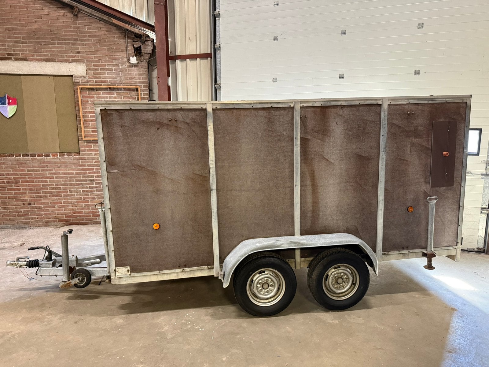 Wienen Dichte Aanhanger 2000 kg gesloten Aanhangwagen, Auto diversen, Aanhangers en Bagagewagens, Ophalen, Gebruikt