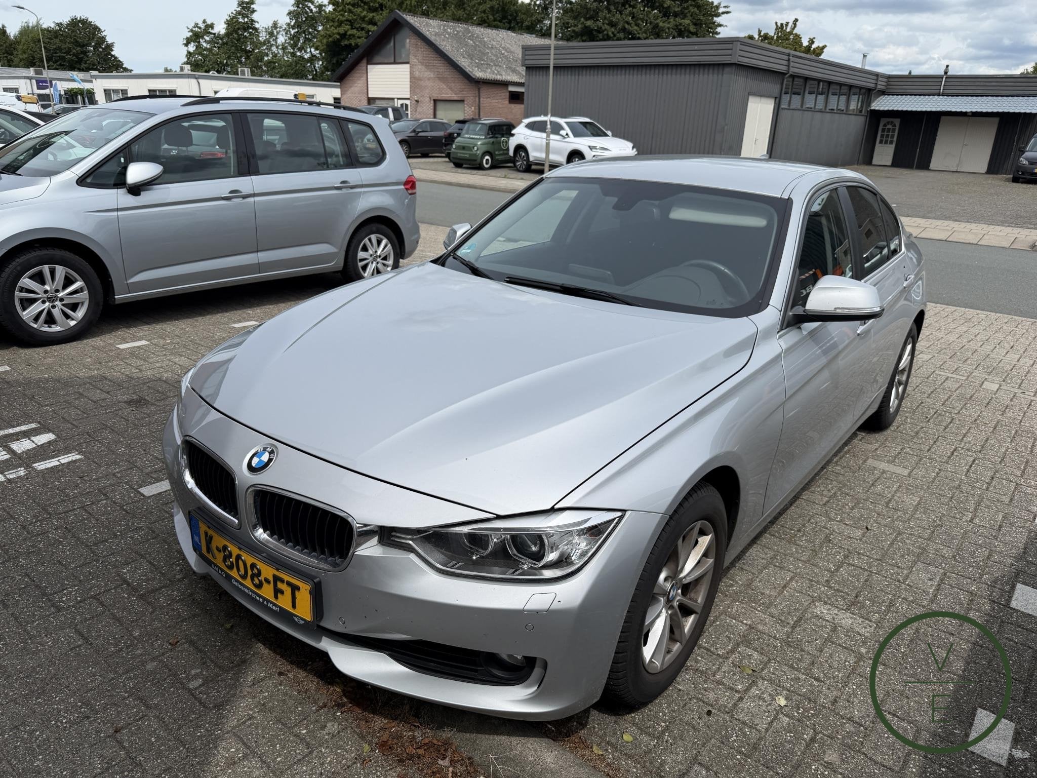 BMW 3-serie 316i High Executive | Clima | Stoelverwarming |, 1360 kg, Gebruikt, Euro 6, 4 cilinders