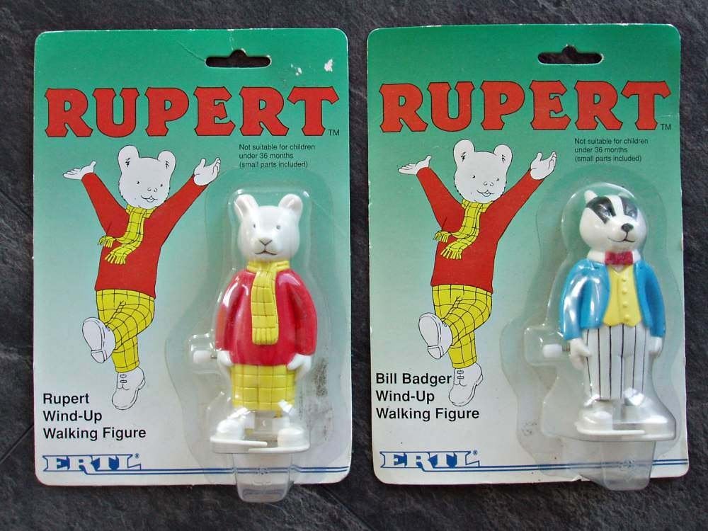 Opwindfiguur Rupert Bear + Billy Badger Bruintje Beer Nieuw, Verzamelen, Verzenden, Overige figuren, Nieuw, Beeldje of Figuurtje