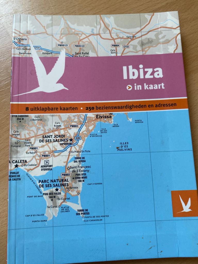 Ibiza in kaart - Reisgids met uitklapbare kaarten, Ophalen of Verzenden, Zo goed als nieuw, 2000 tot heden, Landkaart