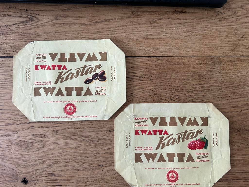 2 mooie kwatta wikkels, Ophalen of Verzenden, Zo goed als nieuw