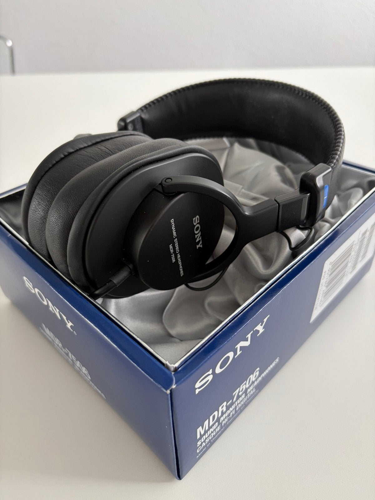 Sony MDR-7506 Sound Monitor Headphones Koptelefoon, Ophalen of Verzenden, Zo goed als nieuw, Over oor (circumaural), Sony