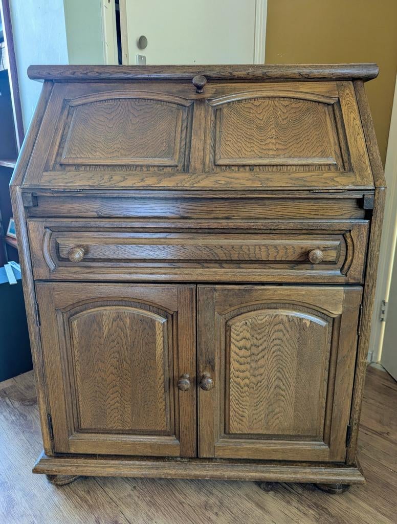 Houten dressoir met lades en deurtjes, Antiek en Kunst, Ophalen