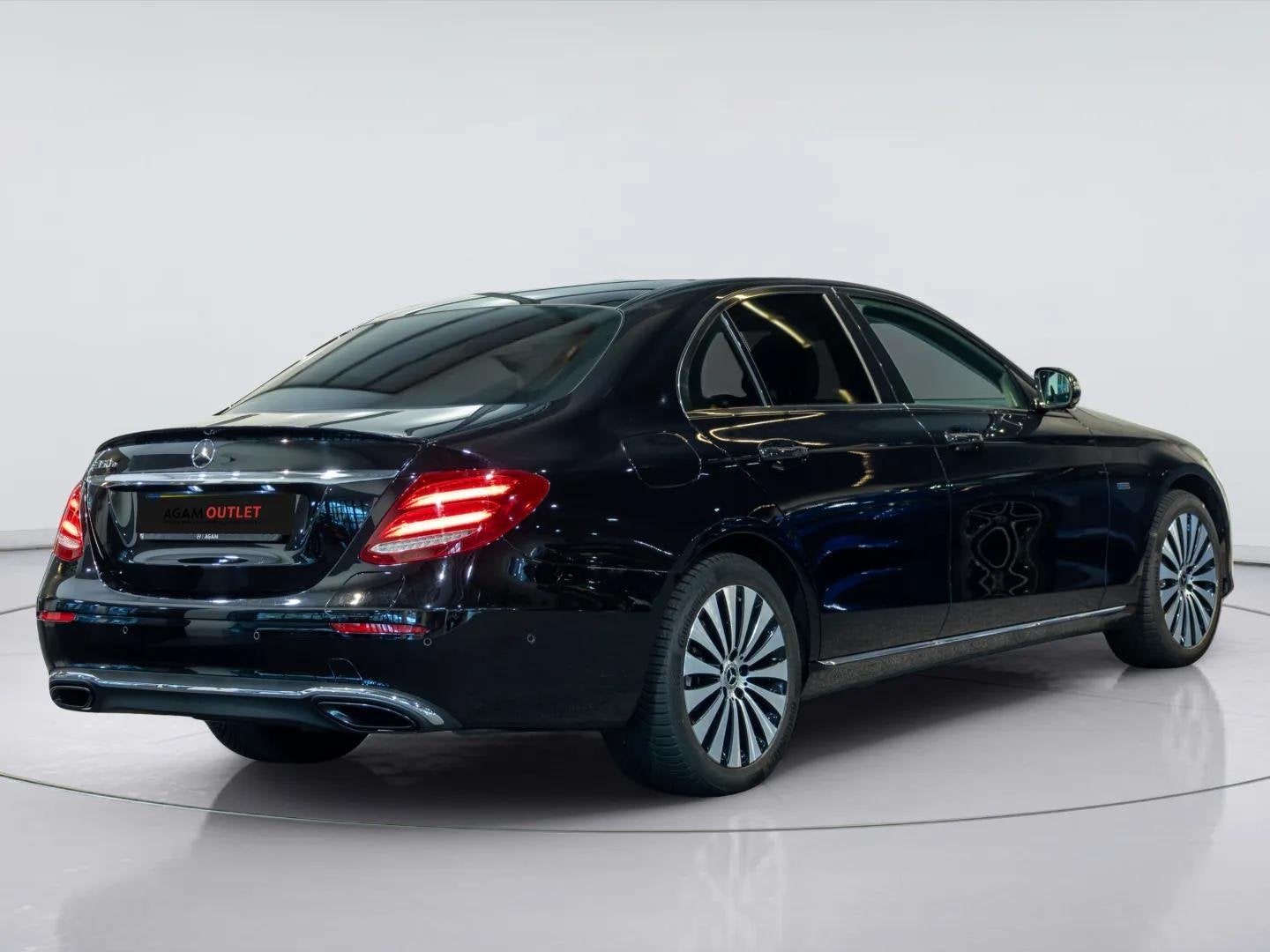 Mercedes-Benz E-Klasse Limousine 350 e Business Solution | P, Auto's, Automaat, 12 maanden, Achterwielaandrijving, Gebruikt