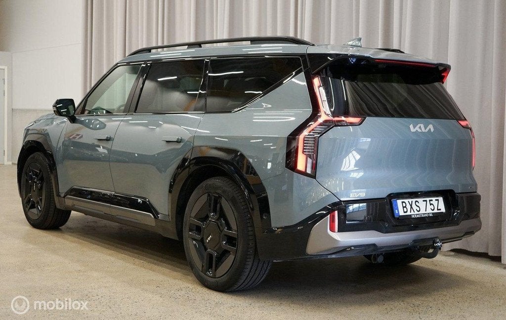 Kia EV9 GT-Line AWD 99.8 kWh 385pk 7p, pano, trekhaak, Auto's, Kia, Automaat, 7 stoelen, Leder, Vierwielaandrijving
