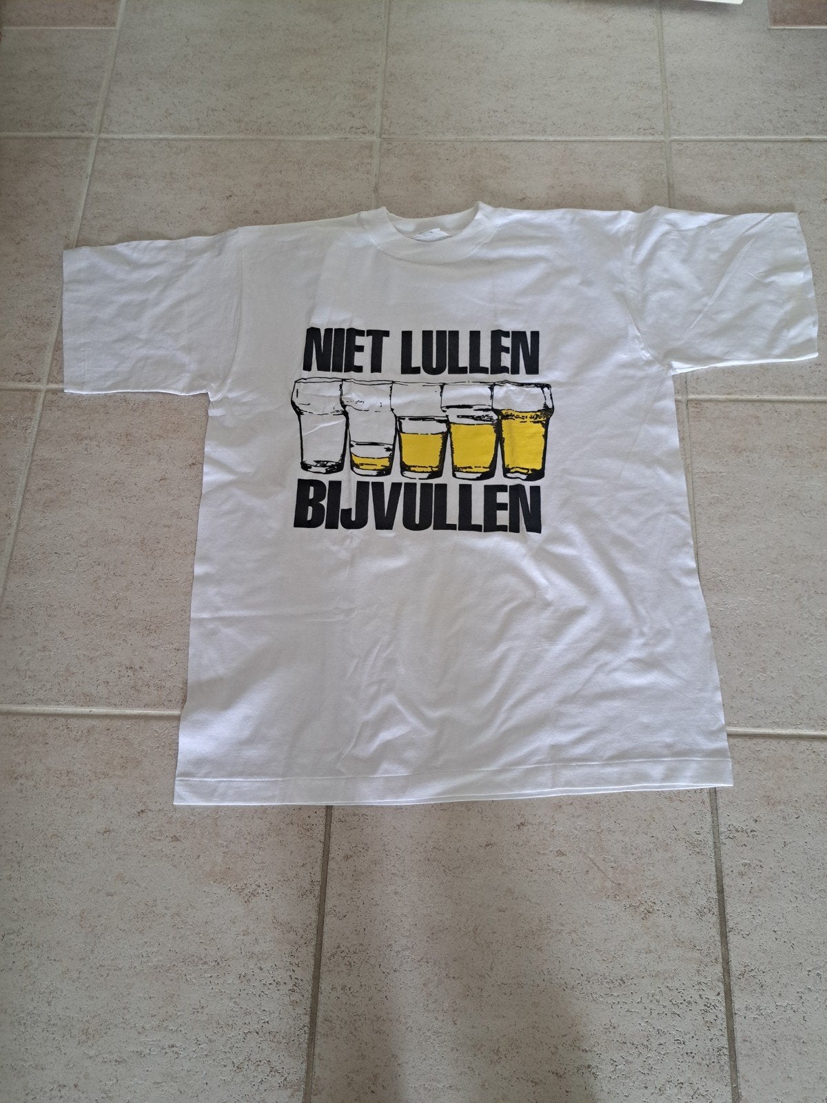 4 nieuwe T.shirts mt xl, Ophalen of Verzenden, Nieuw, Maat 56/58 (XL)