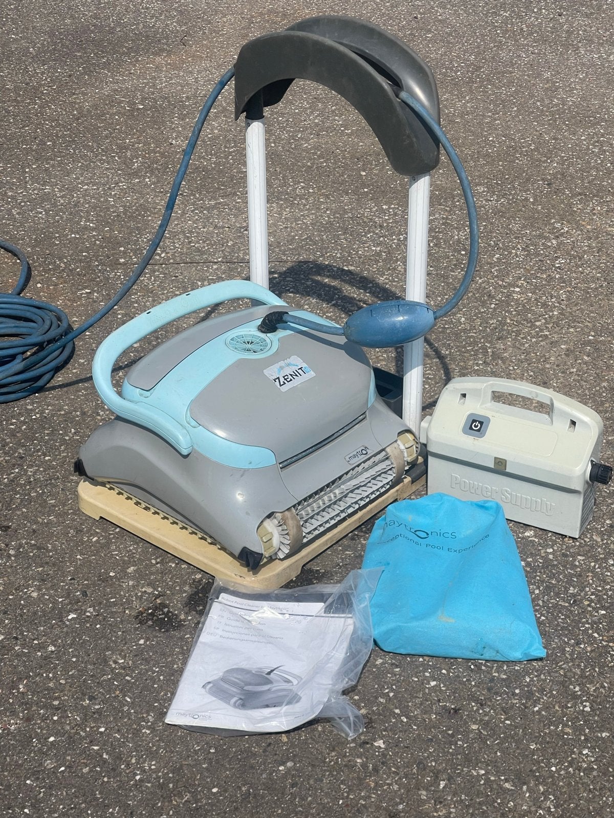 Dolphin Zenit 10 Zwembadrobot- Zwembad stofzuiger, Ophalen, Gebruikt, Overige typen