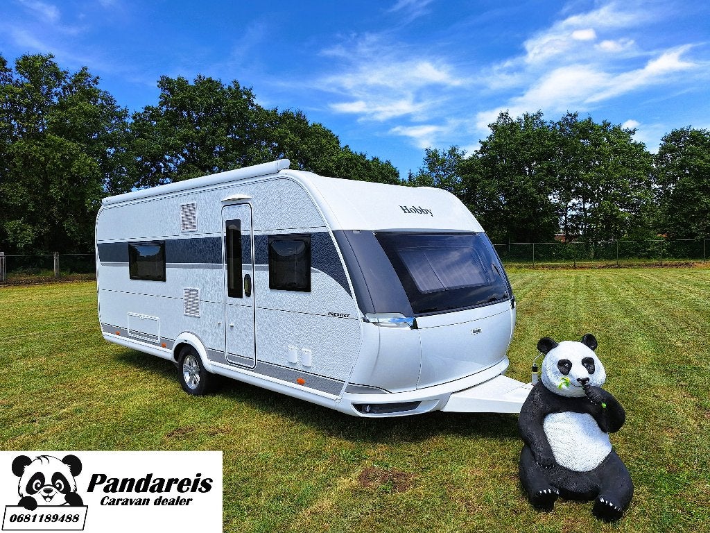 Hobby 560 WFU Prestige 2025 MOVER + AIRCO + LUIFEL, Caravans en Kamperen, Caravans, Bedrijf, tot en met 4, 1250 - 1500 kg, Rondzit