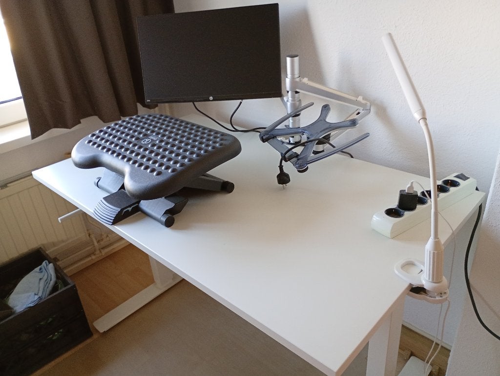 Bureau, Huis en Inrichting, 120 cm, Zo goed als nieuw, 70 cm, IKEA