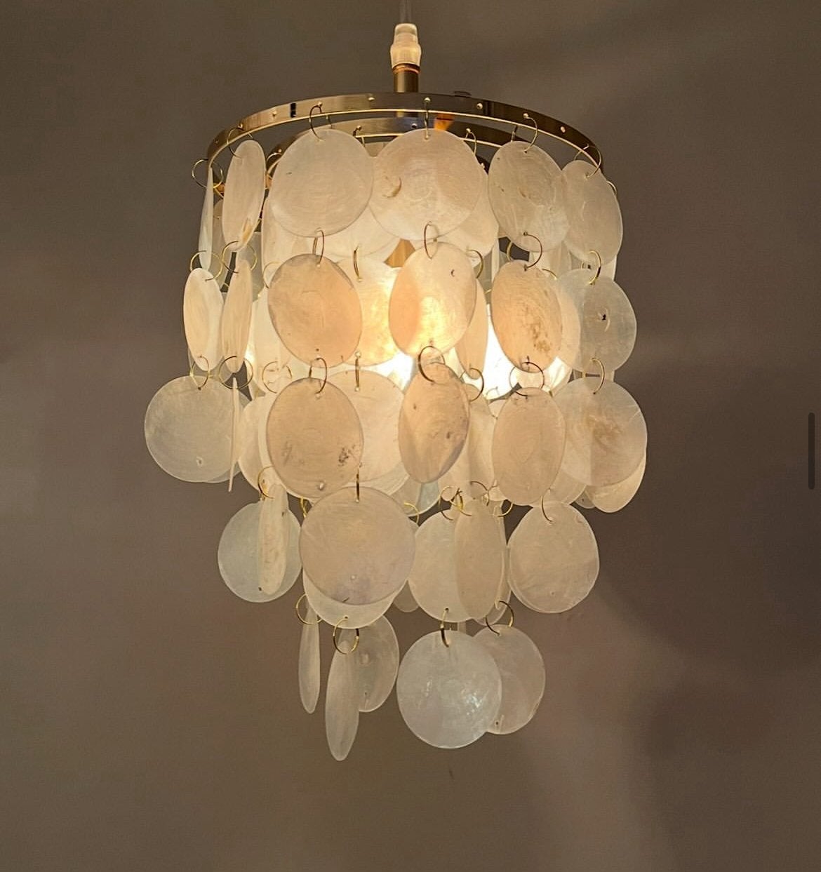 Capiz hanglampen van 159,- nu 89,- in goud of zilver sale !!, Baak, Ophalen of Verzenden, Zo goed als nieuw, Baak