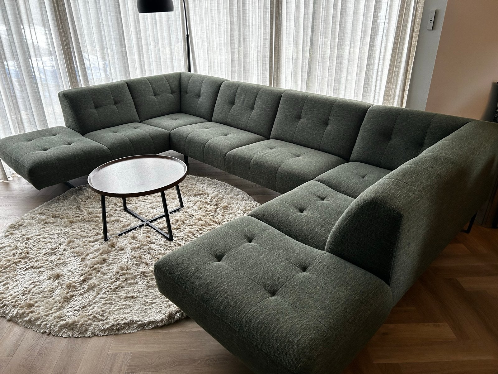 Montél Traffic U-Hoekbank - Leaf Forest Green Design bank, Huis en Inrichting, Ophalen, Gebruikt, Hoekbank, 300 cm of meer