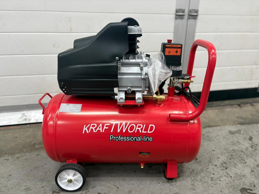 ‼️ KRAFTWORLD AC-50L Compressor 50 Liter NIEUW ‼️, Doe-het-zelf en Verbouw, 100 liter of meer, Ophalen of Verzenden, Nieuw, Minder dan 200 liter/min