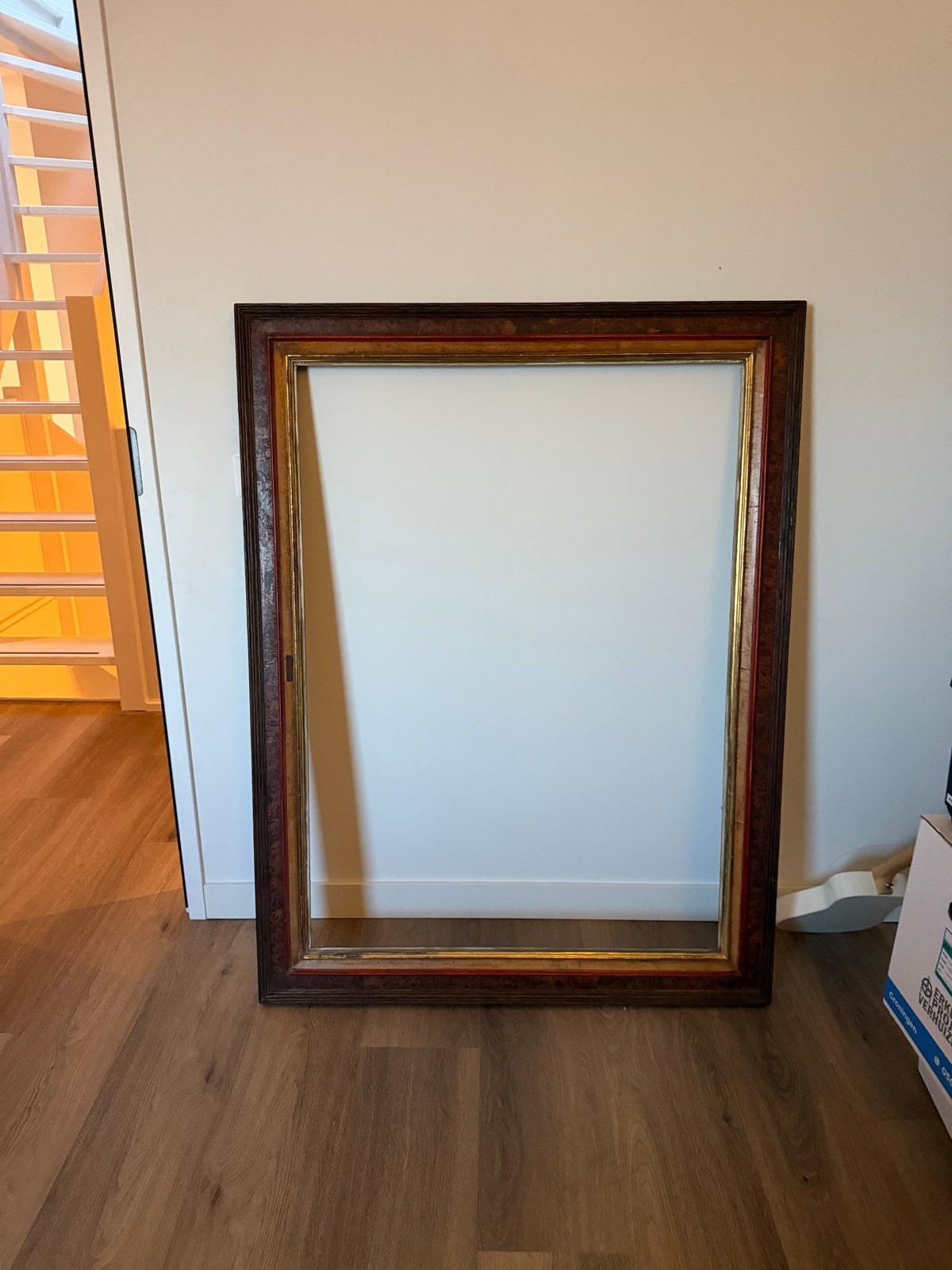 Antieke Schilderijlijst - Hout met Gouden en Rode Accent, Ophalen