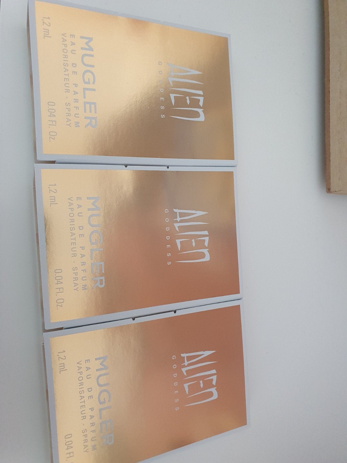 Mugler Alien Goddess Eau de Parfum - Sample 1.2 ml, Ophalen of Verzenden, Nieuw