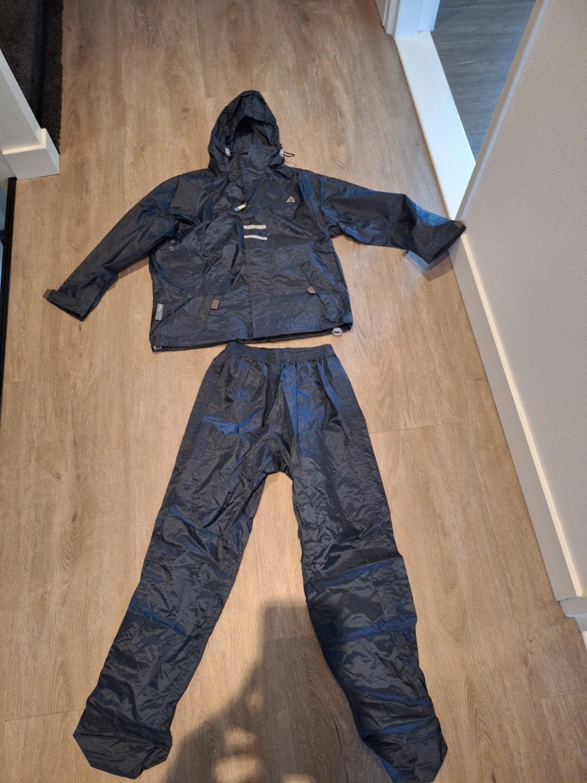 Regenpak Ralka maat 140, Ophalen of Verzenden, Zo goed als nieuw, Jongen of Meisje