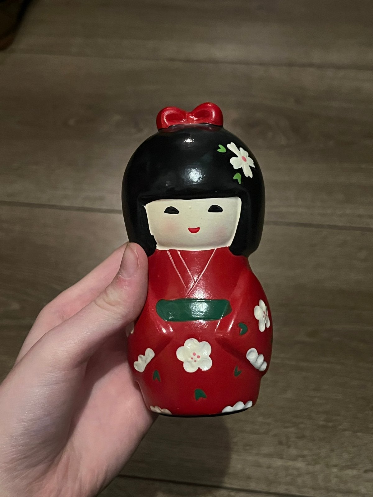 Leuke spaarpot in de vorm van een Japans poppetje, Verzamelen, Ophalen of Verzenden, Zo goed als nieuw, Overige thema's