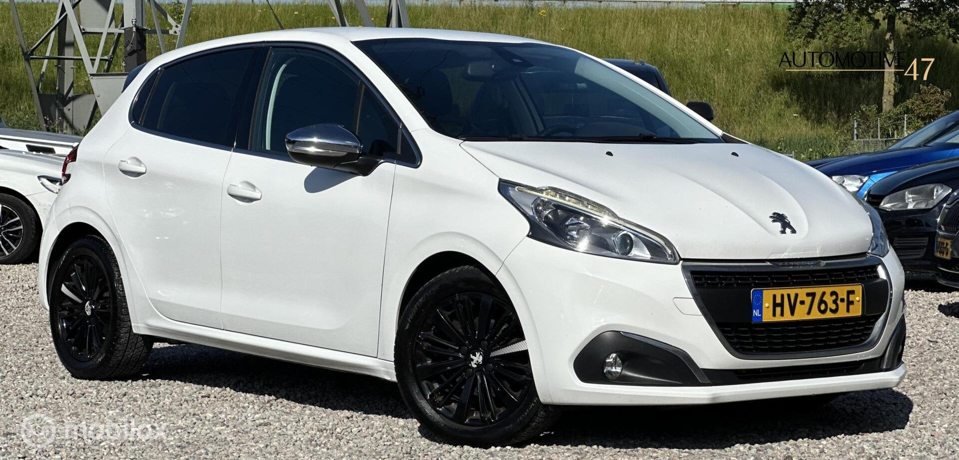 Peugeot 208 1.6 BlueHDi Allure, Auto's, Peugeot, Voorwielaandrijving, Gebruikt, Euro 6, 4 cilinders