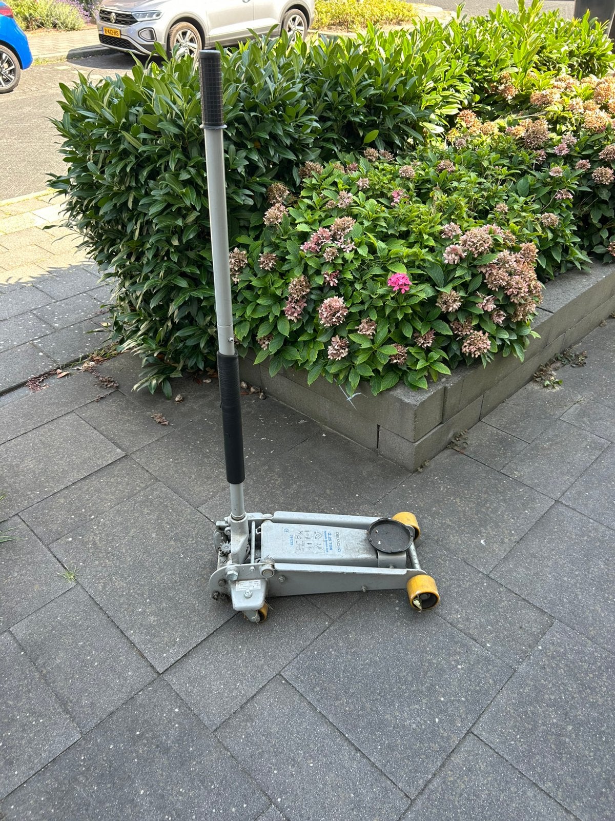Deltach krik 2.25 ton, Ophalen, Gebruikt