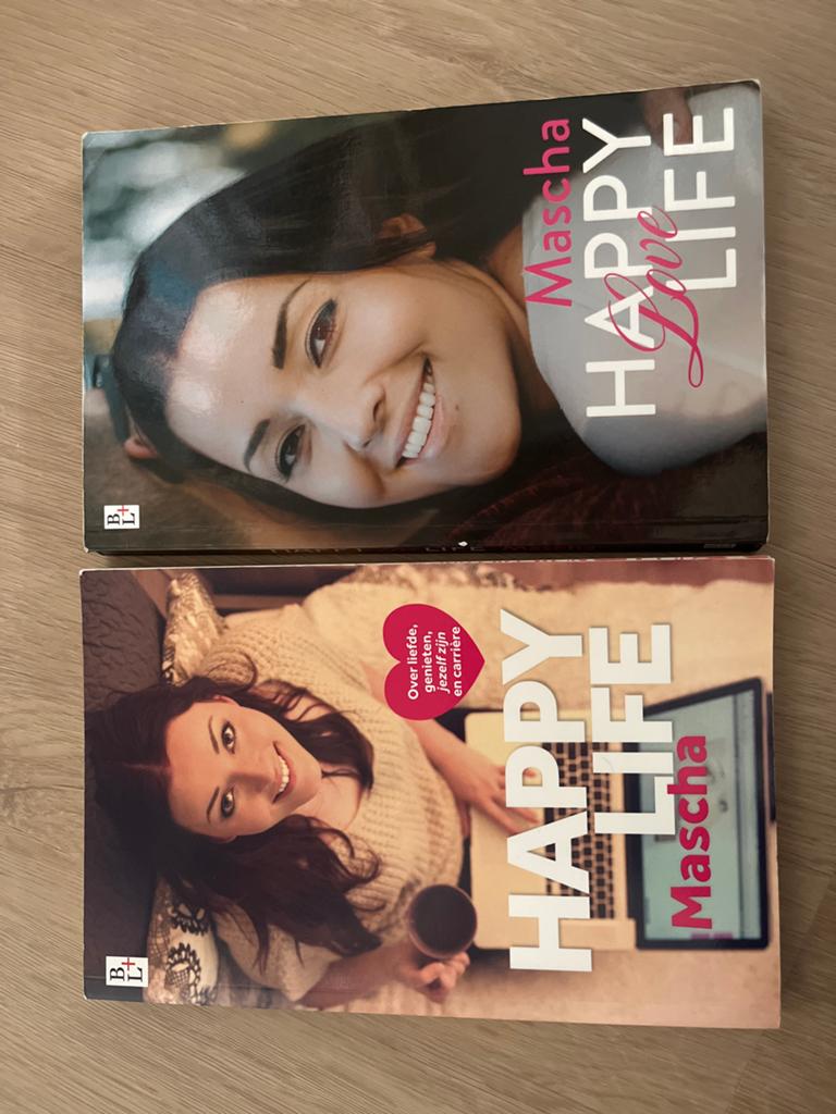 Happy Life & Happy Love Life - Mascha Feoktistova (Beautyglo, Ophalen of Verzenden, Zo goed als nieuw