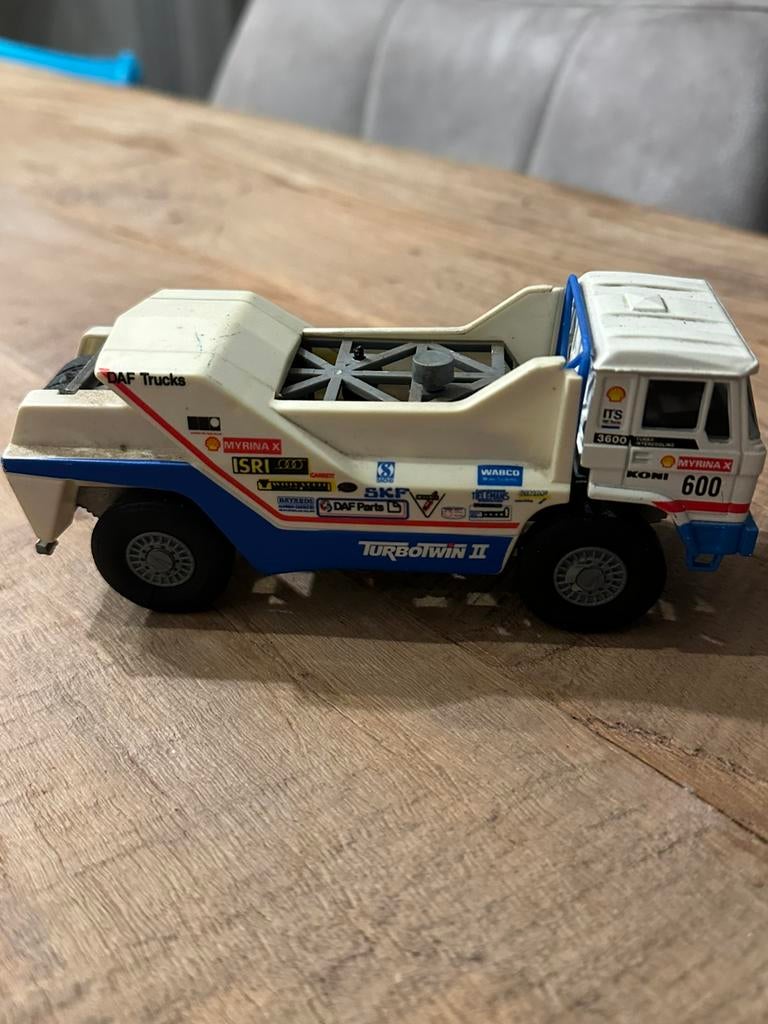 Portegies truck model DAF Turbo twin II, Hobby en Vrije tijd, Modelauto's | 1:50, Ophalen of Verzenden, Gebruikt, Auto