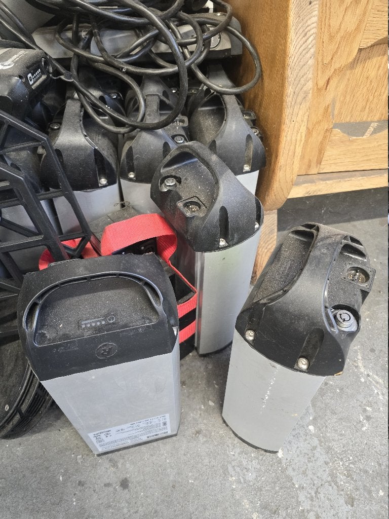 ca. 50 stuks defecte van Raam Accu's, Ophalen, Gebruikt, Raam, Raam