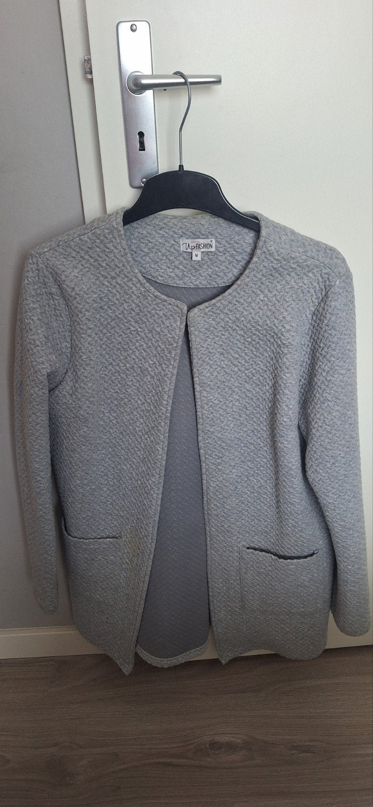 vest, Kleding | Dames, Ophalen, Zo goed als nieuw, Maat 38/40 (M), Grijs
