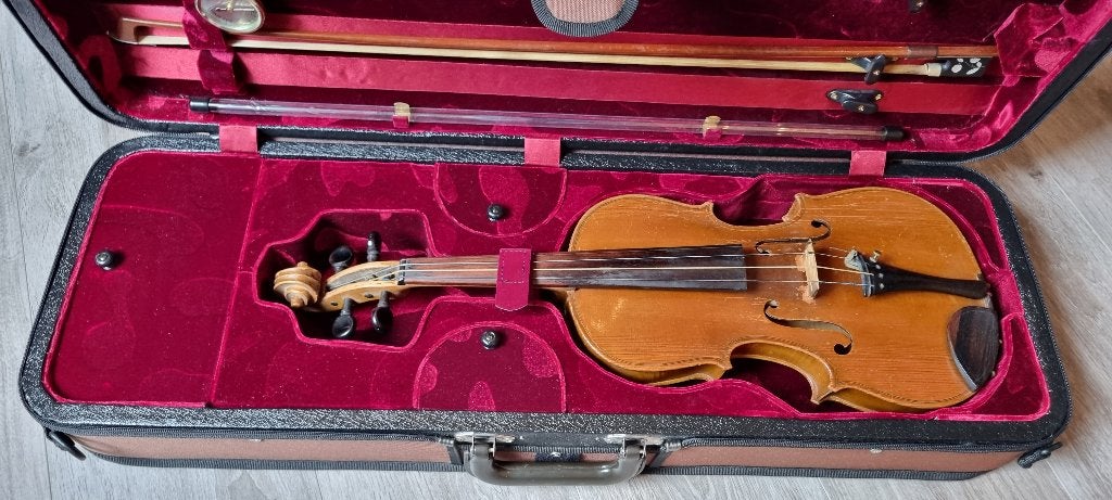 VIOOL  STRADIUARIUS   in zeer luxe koffer, Muziek en Instrumenten, Ophalen, Gebruikt, Viool, 4/4-viool
