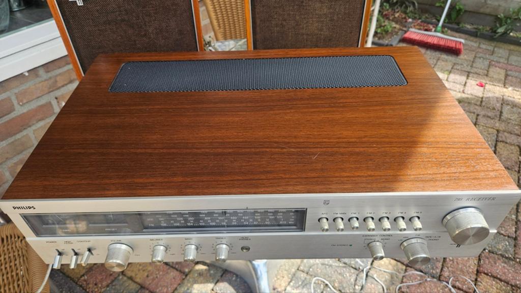 PHILIPS RECEIVER TYPE 793 MET MFB UITGANG ZIE BESCHRIJV, Ophalen of Verzenden, Zo goed als nieuw, Radio