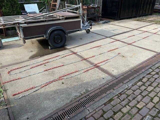 afzetketting staal en kunststof rood wit schakel, Tuin en Terras, Ophalen of Verzenden, Zo goed als nieuw, Kunststof