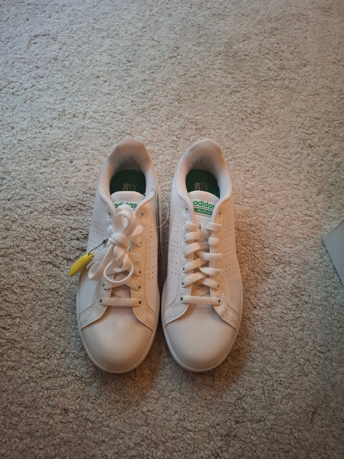 Nieuwe Adidas sneakers wit maat 40, Adidas, Wit, Nieuw, Ophalen of Verzenden